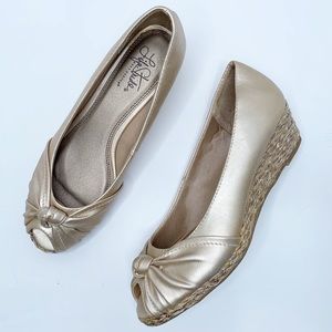 LifeStride Women’s 7.5M Latrosse Espadrille Wedge